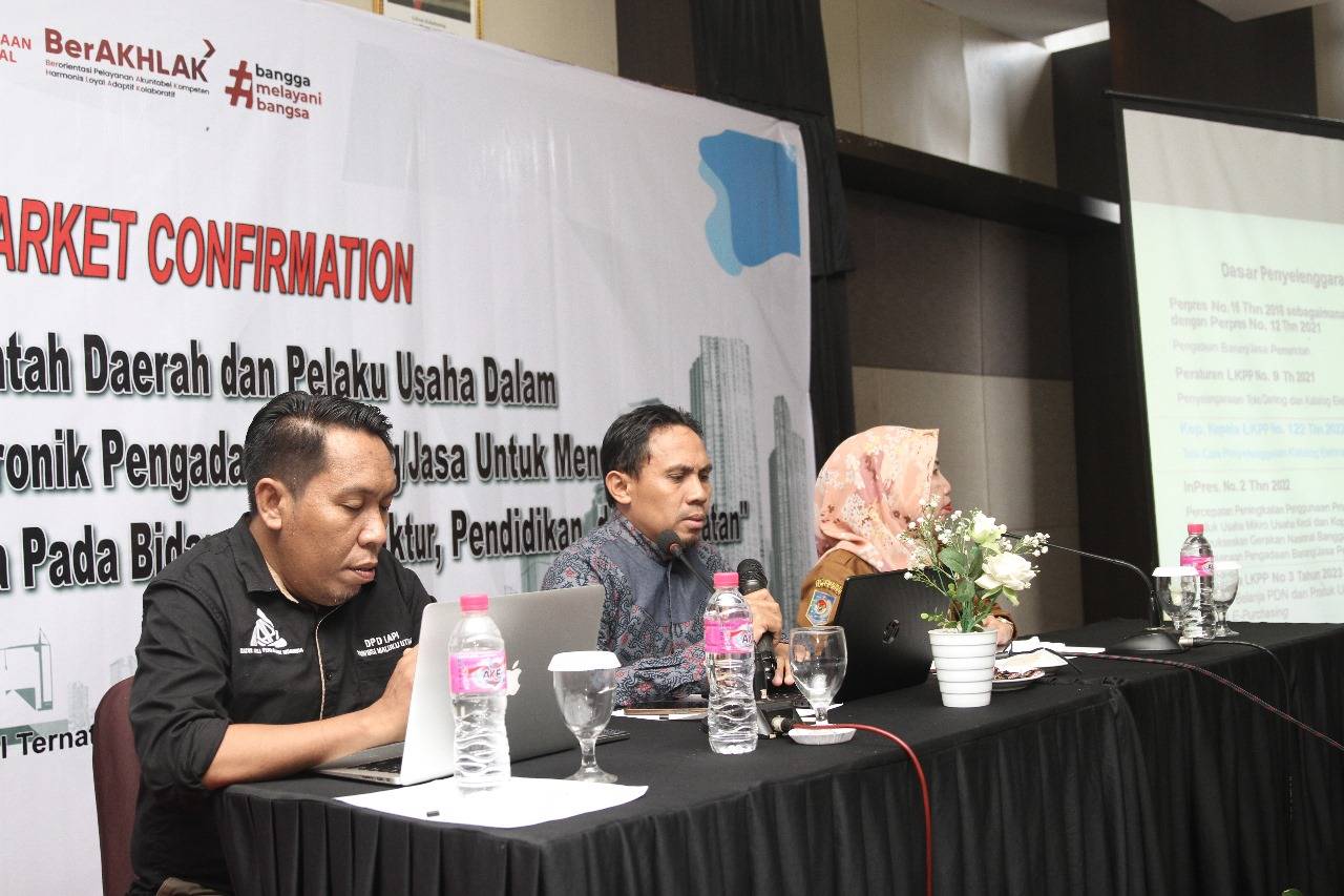 Kegiatan kantor